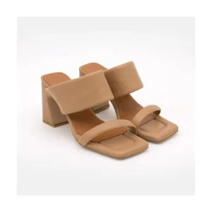 Parton - Sandalias Acolchadas Con Tacon